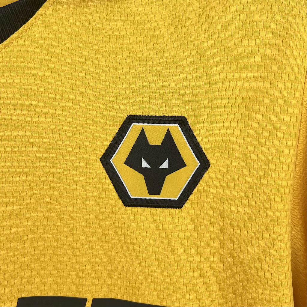 Wolverhampton Wanderers Home 25/26