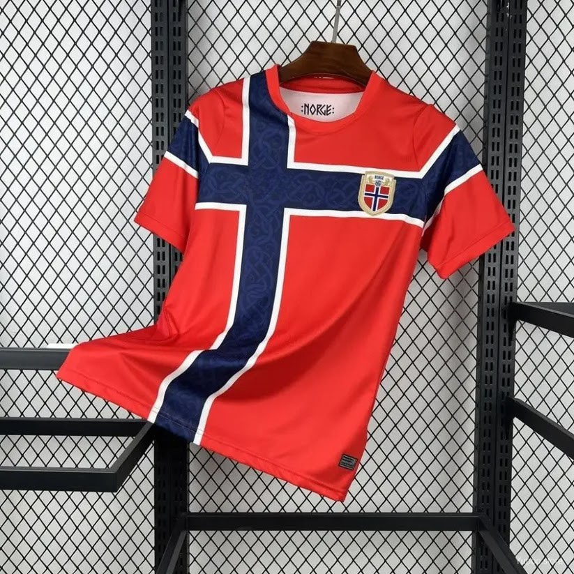 Zoomed product image