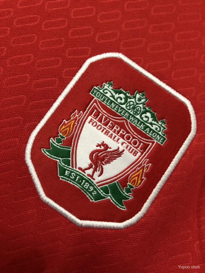 Liverpool Home 04/05