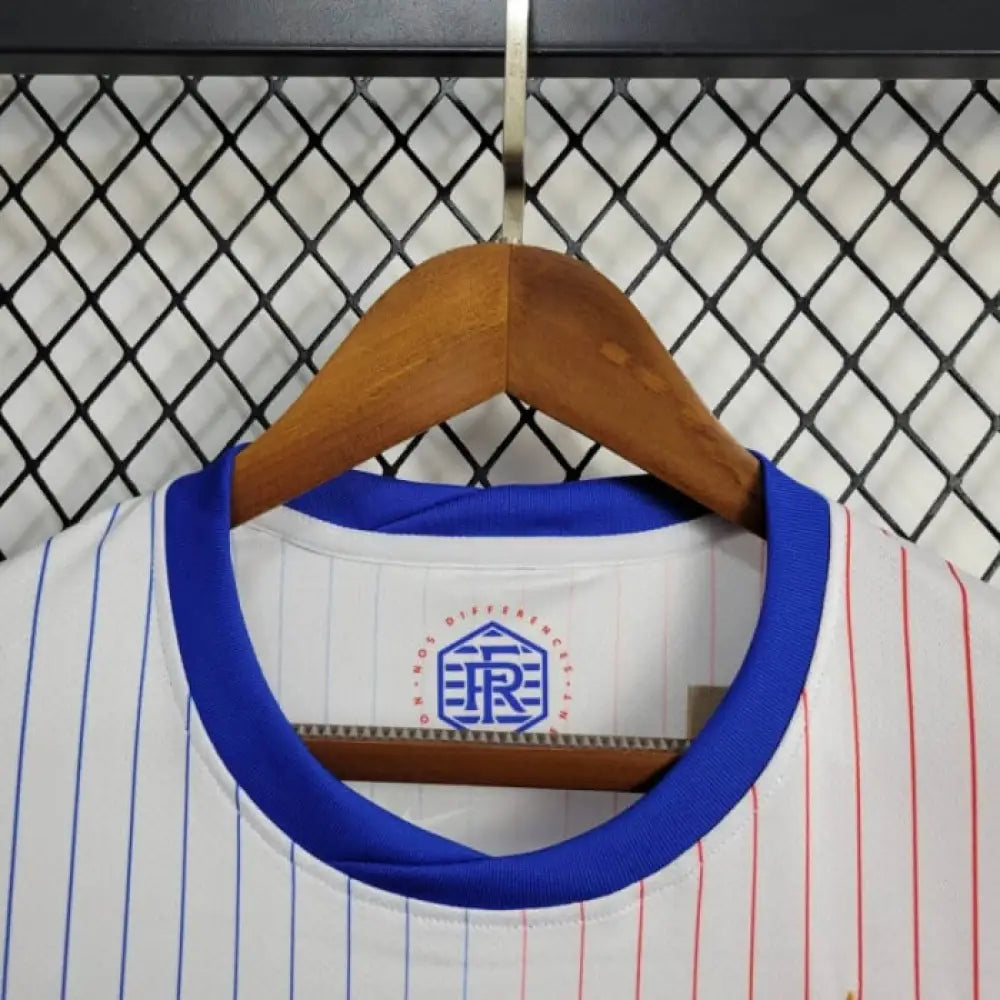 France Away 24/25