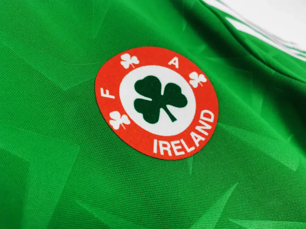 Ireland Home 1990