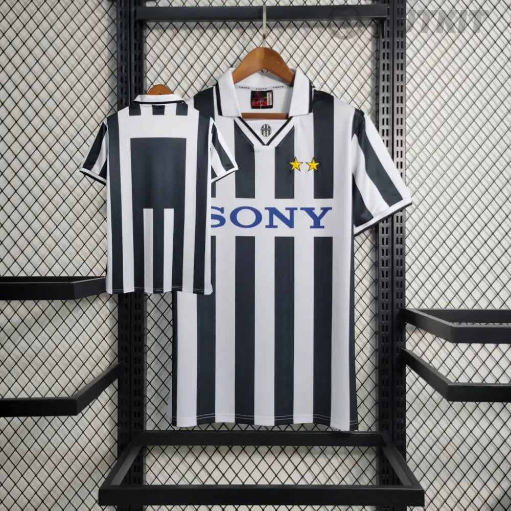 Juventus Home 95/97