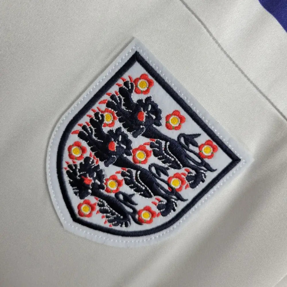 England Home 1982