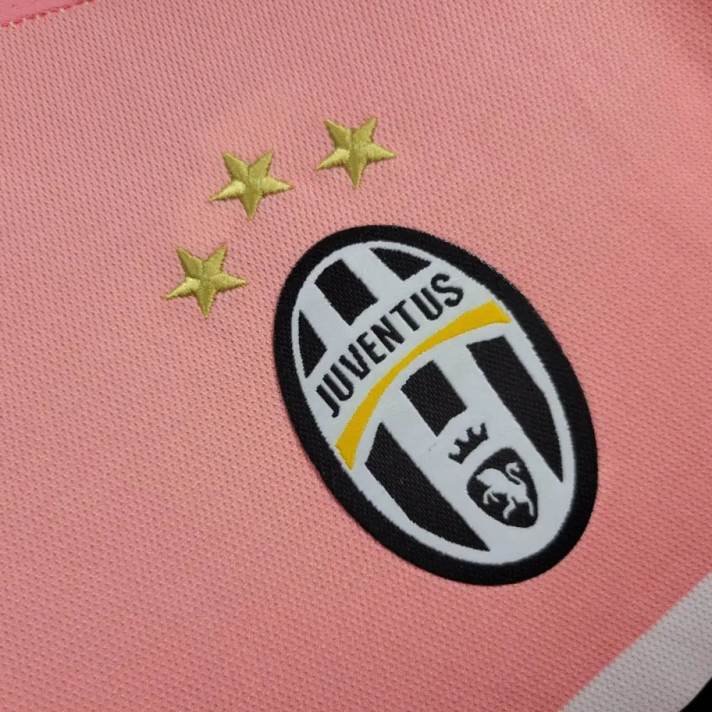 Juventus Away 15/16