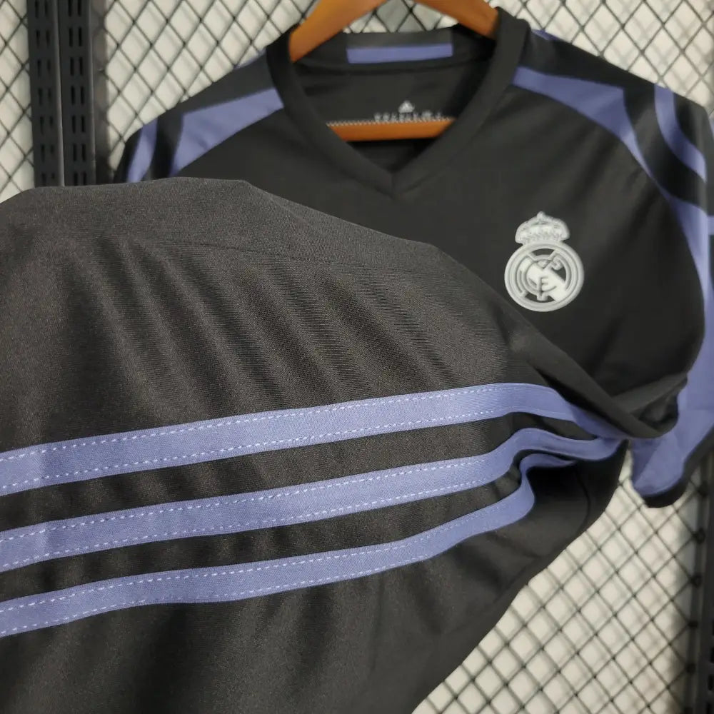 Real Madrid Away 15/16